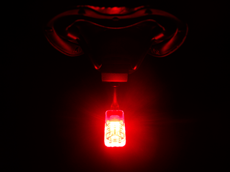 Lampa Tył Ravemen TR30M Crystal Pure Red