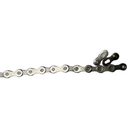 Łańcuch 11rz. KMC X11 Silver/Grey 118og z CL555 . Folia