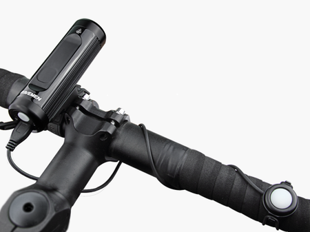 Lampa Przód Ravemen CR900 Black