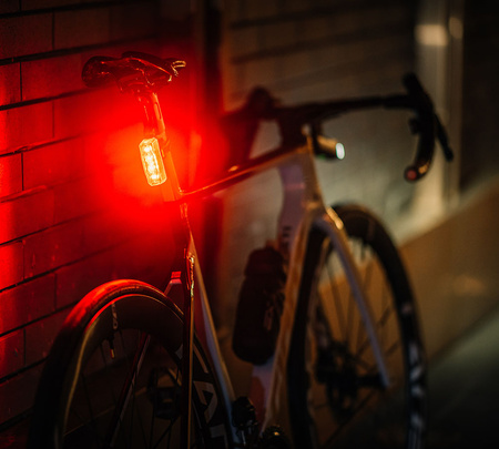 Lampa Tył Ravemen TR250 Crystal Pure Red
